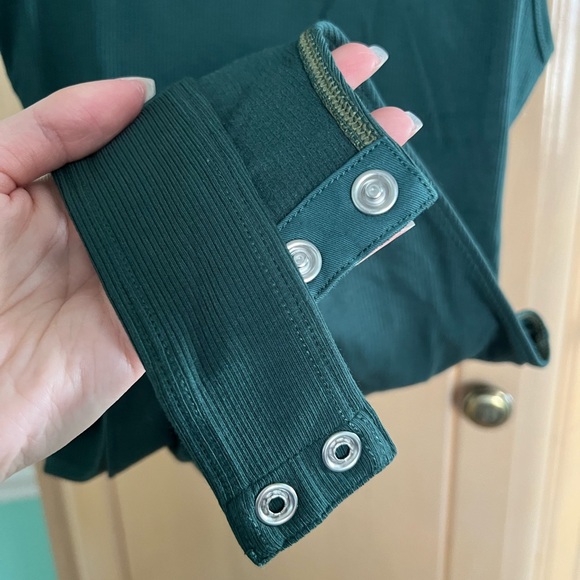 Alphalete asymmetrical bodysuit - Picture 3 of 3